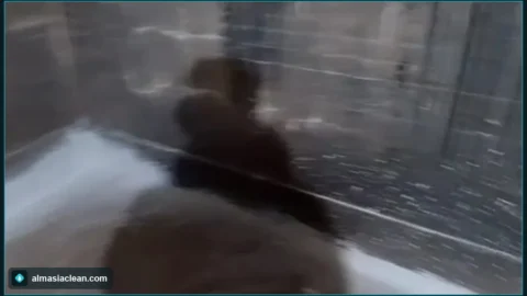 زوايا قاع خزان أرضي بعد معالجتها